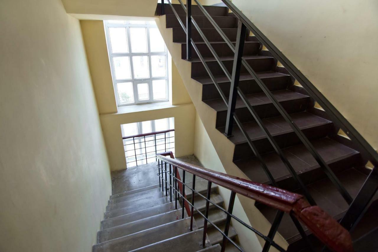 Apartment On Gorgiladze 25 Batumi Bagian luar foto